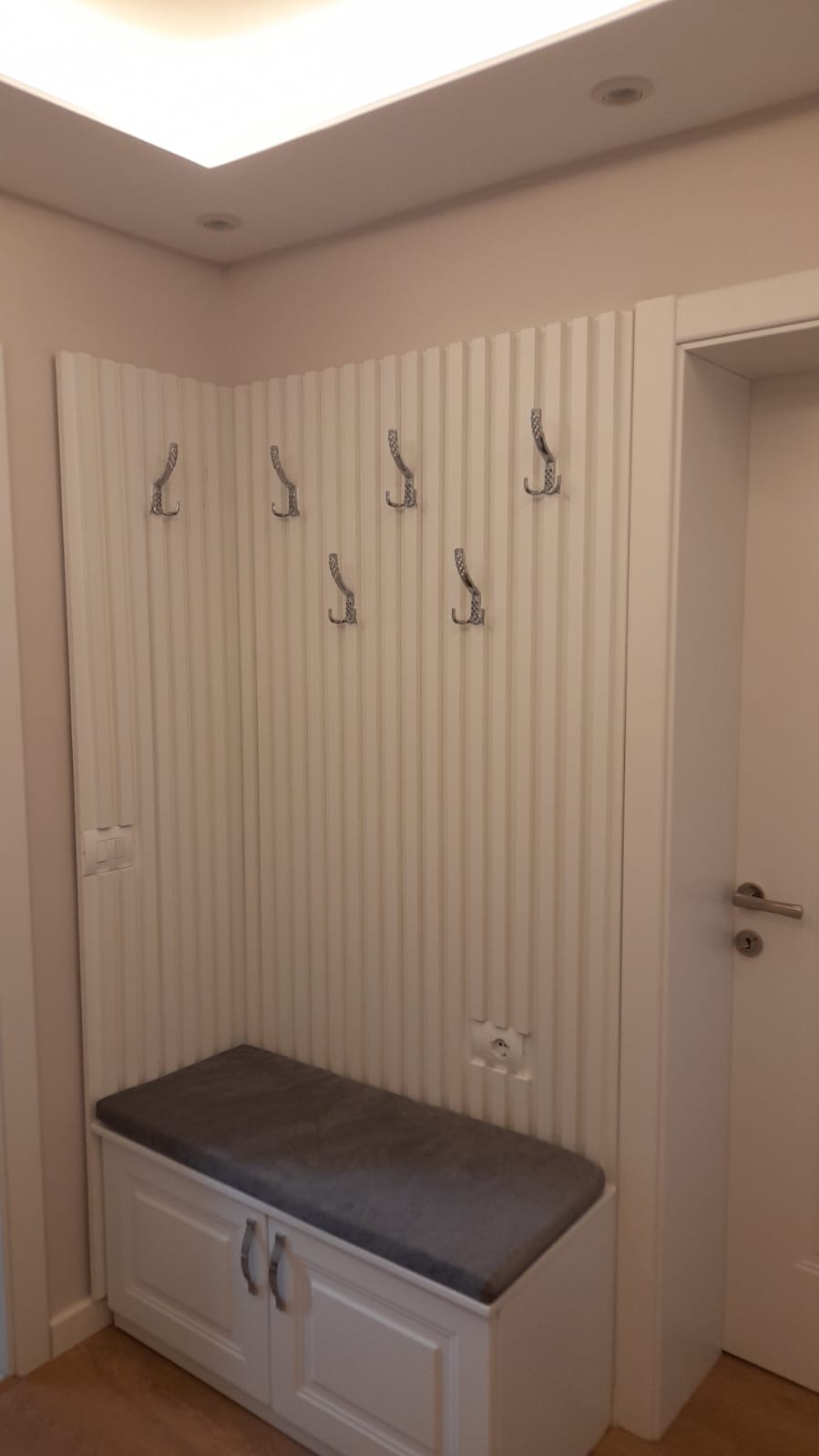 Hallway / Käytävä / Korridor