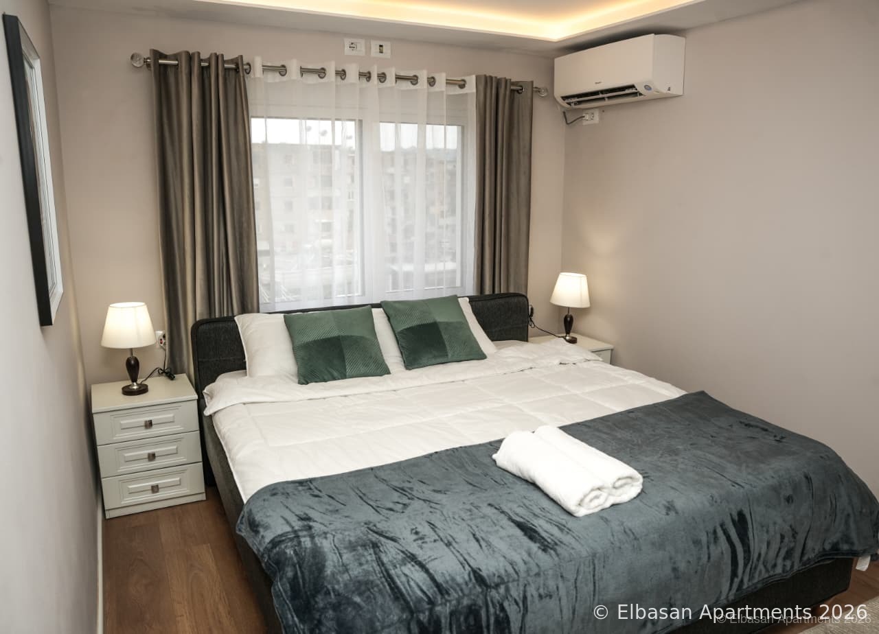 Bedroom / Makuuhuone